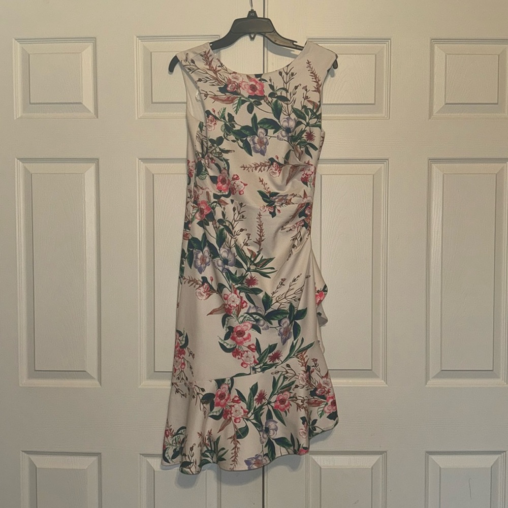 Women dress
